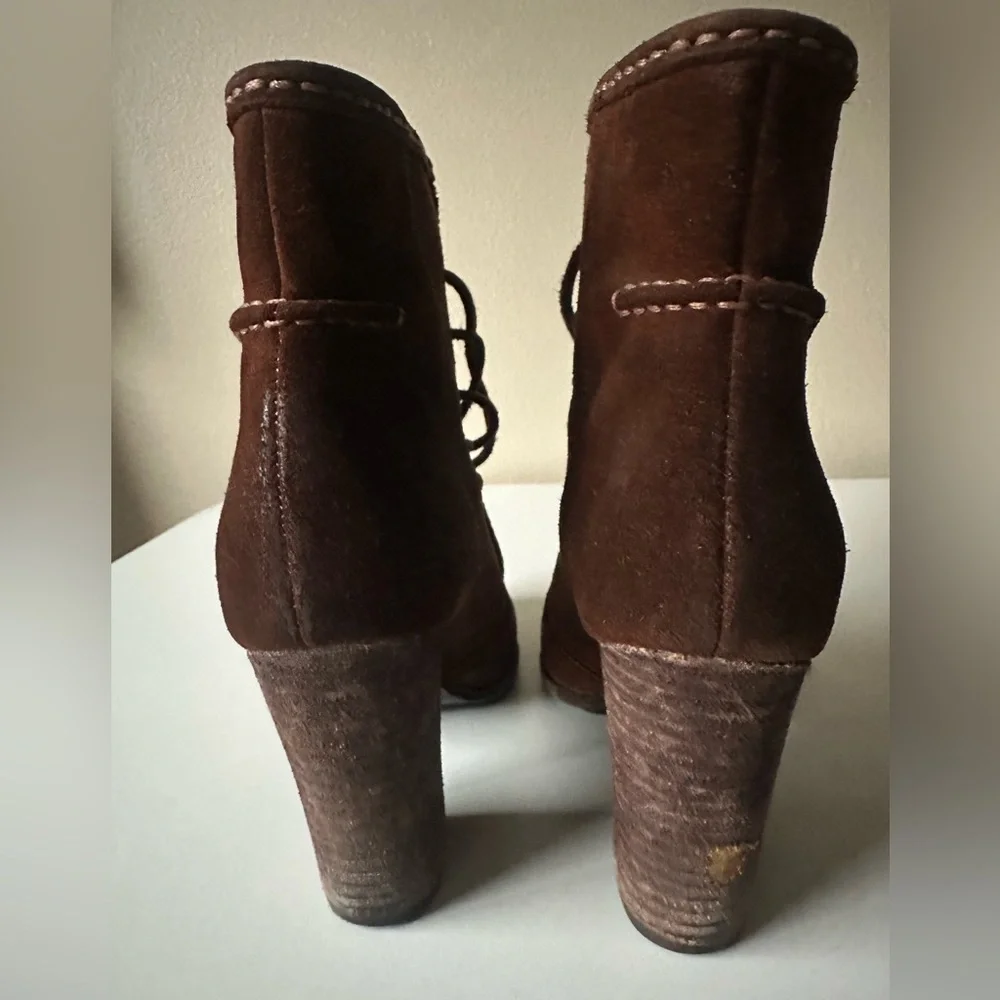 Frye Parker Moc Brown Suede Leather Bootie Rawhide Laces High Heel 8 - Picture 4 of 7